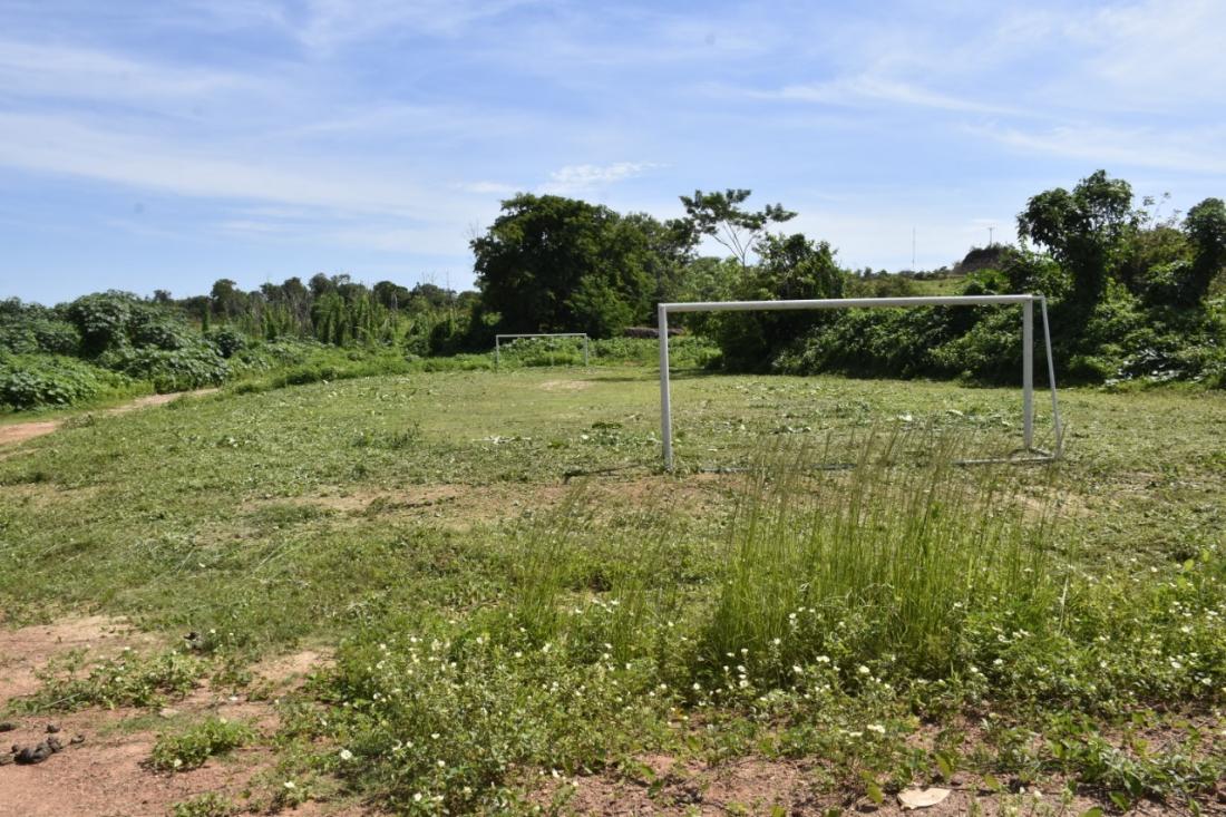 PREFEITURA REALIZA SERVIÇOS DE JARDINAGEM ROÇAGEM E CAPINA